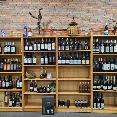 Bodega Teulada, planazo de cata de moscatel en la Marina Alta